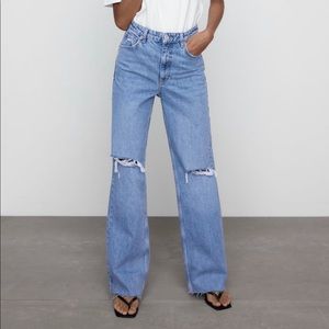 FAMOUS ZARA wide leg full length ripped jeans